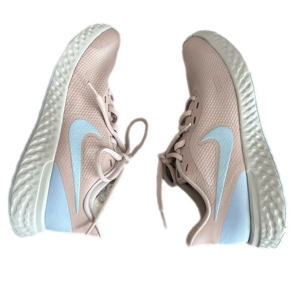 Nike Women's Revolution 5 Barely Rose Hydrogen‎ Blue Shoes- size 7